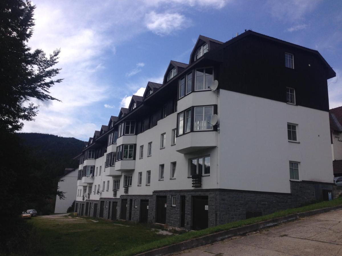 Apartments Monika Špindlerŭv Mlýn Buitenkant foto
